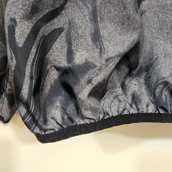 H & M marble tie dyed Epic Vibes windbreaker jacket w/ detatchable hood boys 20 - Picture 7 of 10